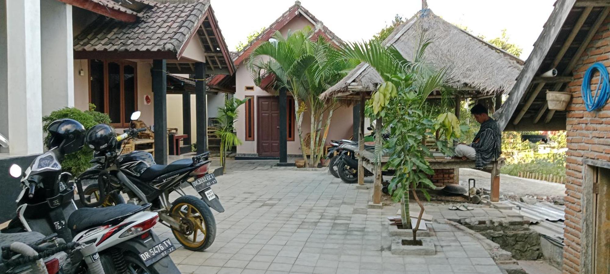 Defa Homestay Kuta  エクステリア 写真
