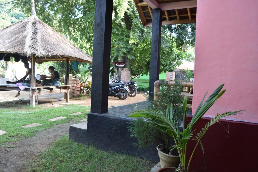 Defa Homestay Kuta  エクステリア 写真