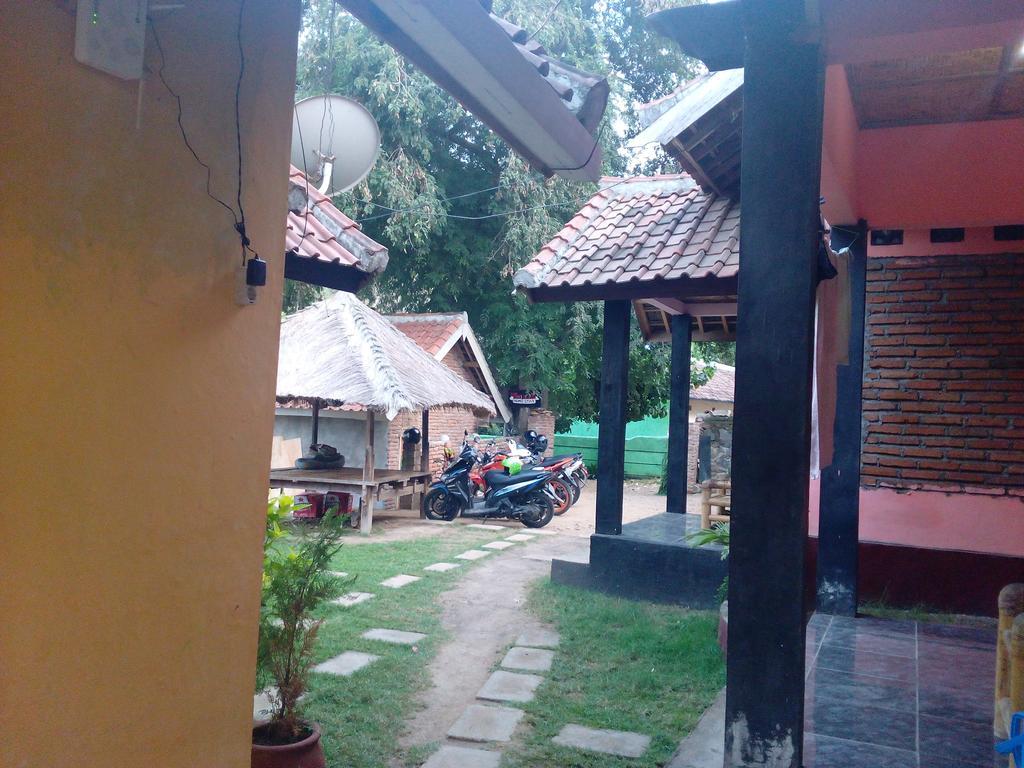 Defa Homestay Kuta  エクステリア 写真